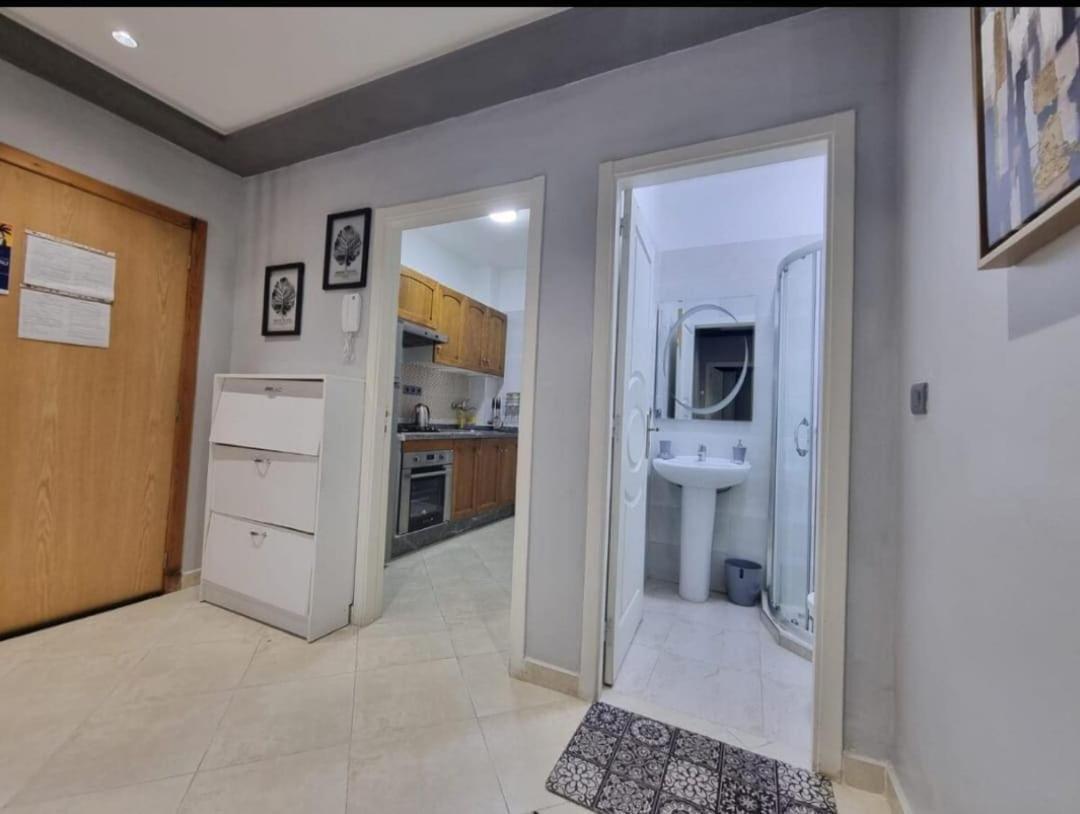 Moderne Climatise Avec Bonne Proximite S2 Apartment Tangier
